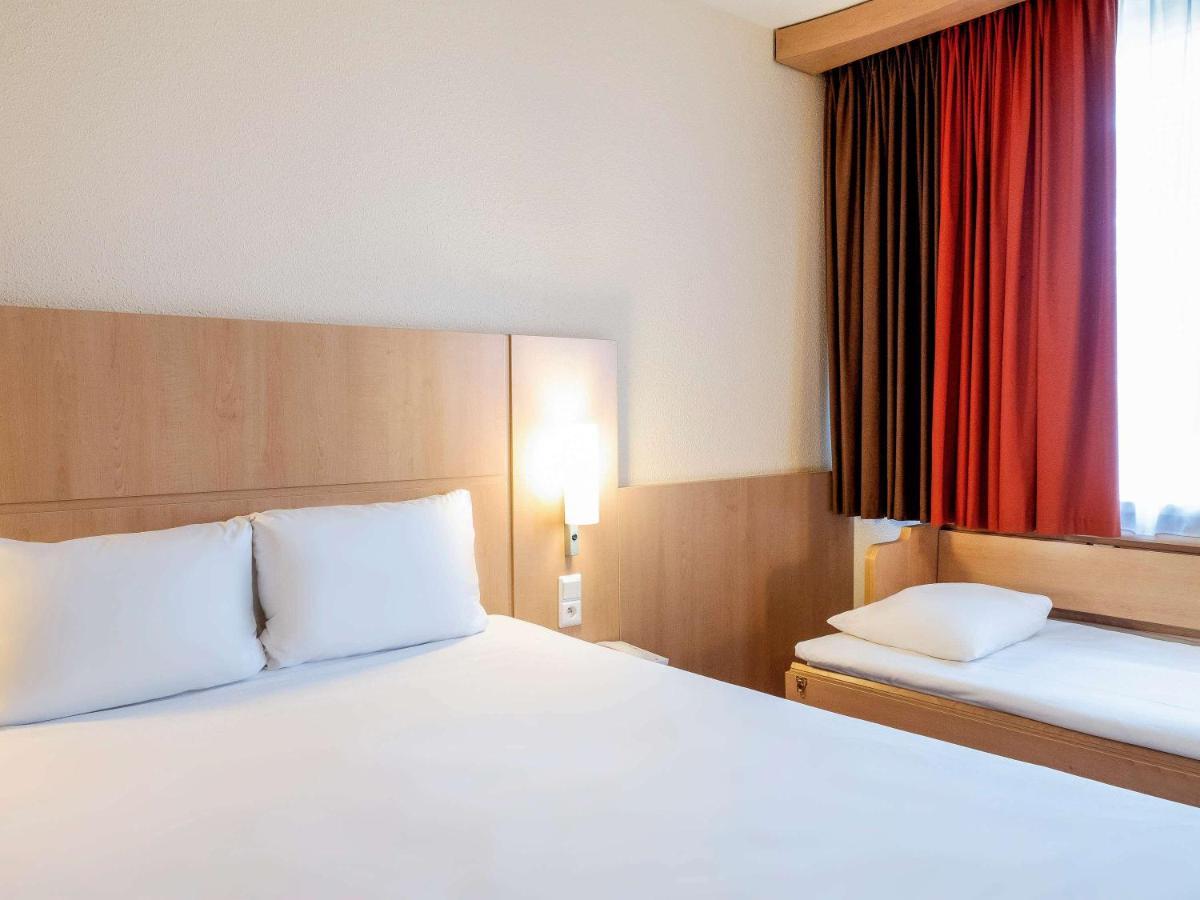 Hotel Ibis Toulouse Aeroport Blagnac Exterior foto