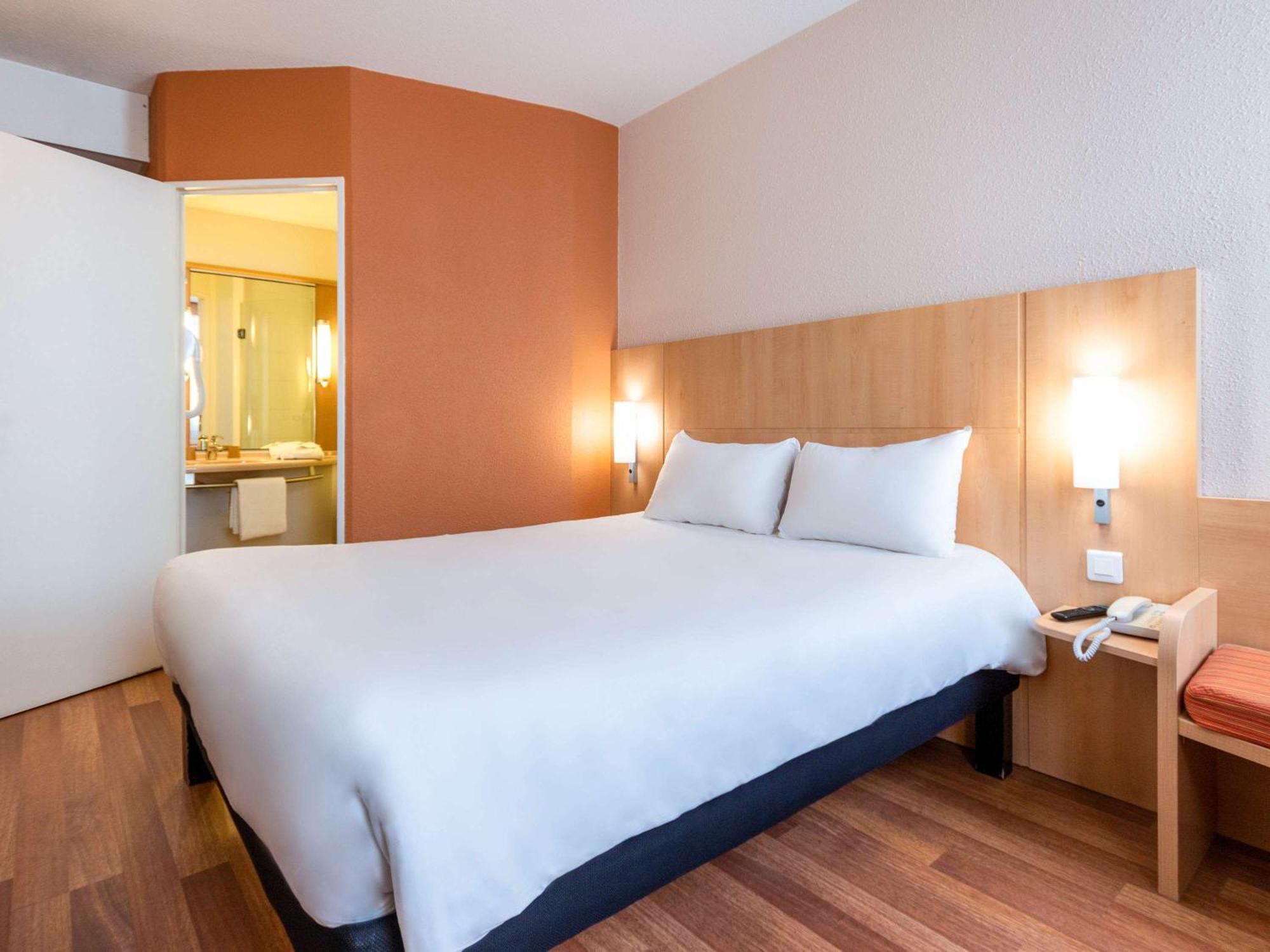 Hotel Ibis Toulouse Aeroport Blagnac Exterior foto