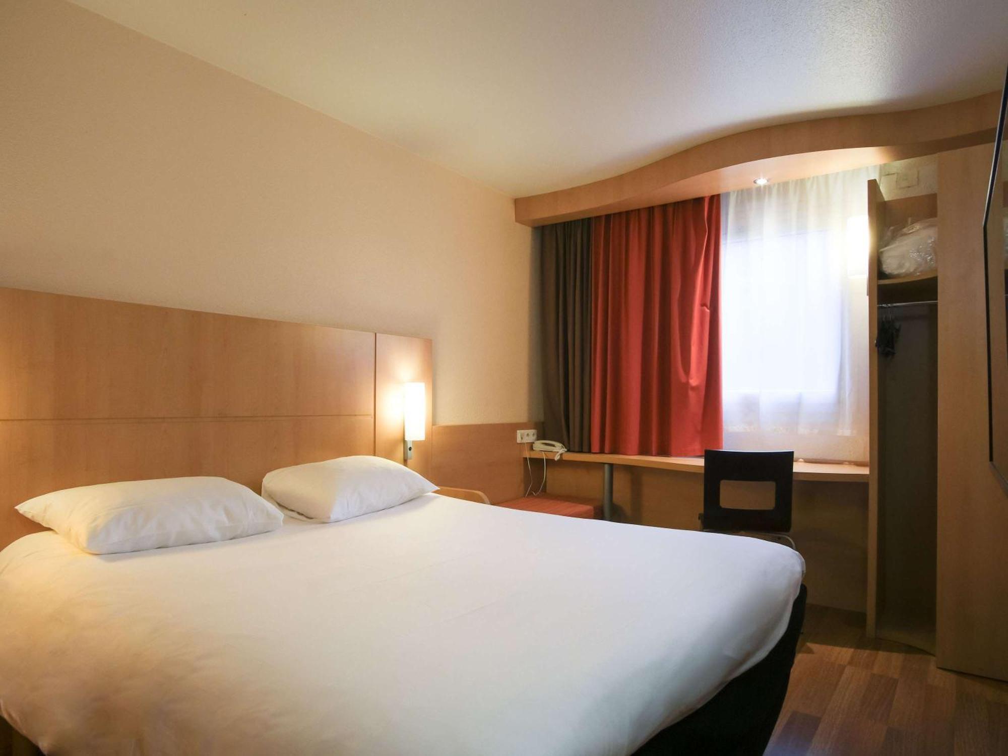 Hotel Ibis Toulouse Aeroport Blagnac Exterior foto